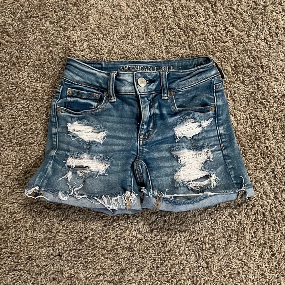 American Eagle denim shorts distressed size 0.